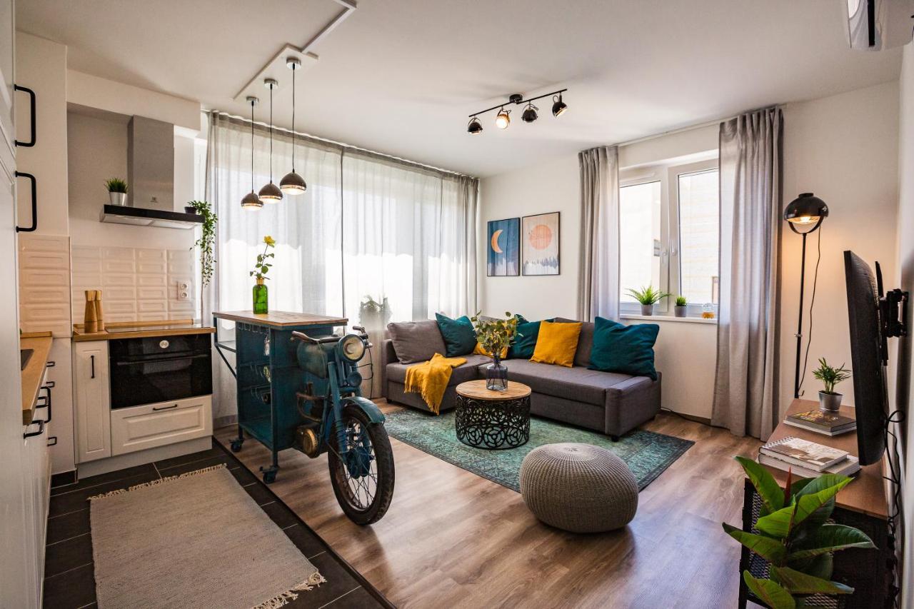 Stylish Oasis Central Apartment With Ac And Parking บูดาเปสต์ ภายนอก รูปภาพ
